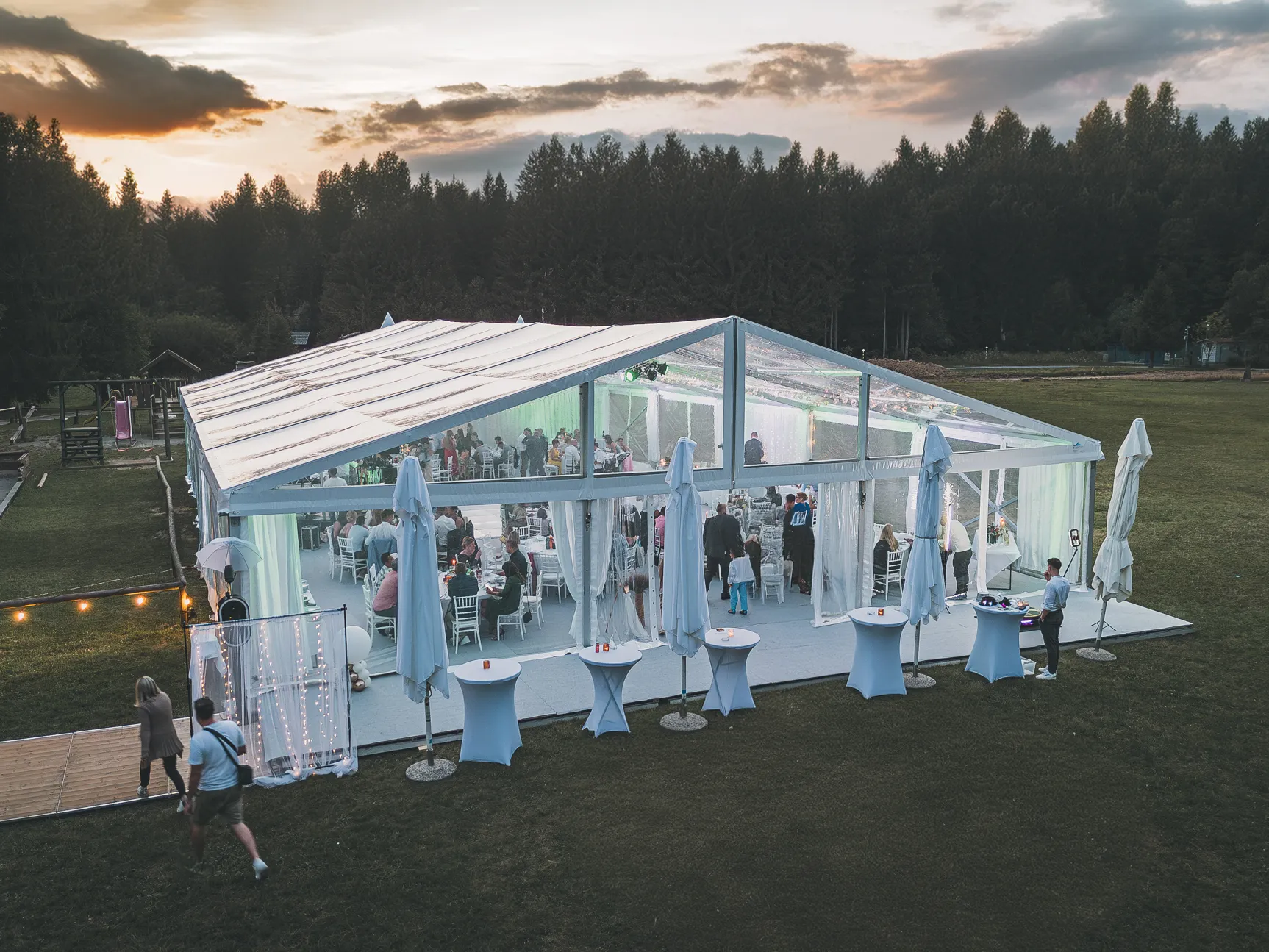 Elegantni šatori za vjenčanja i svadbene proslave