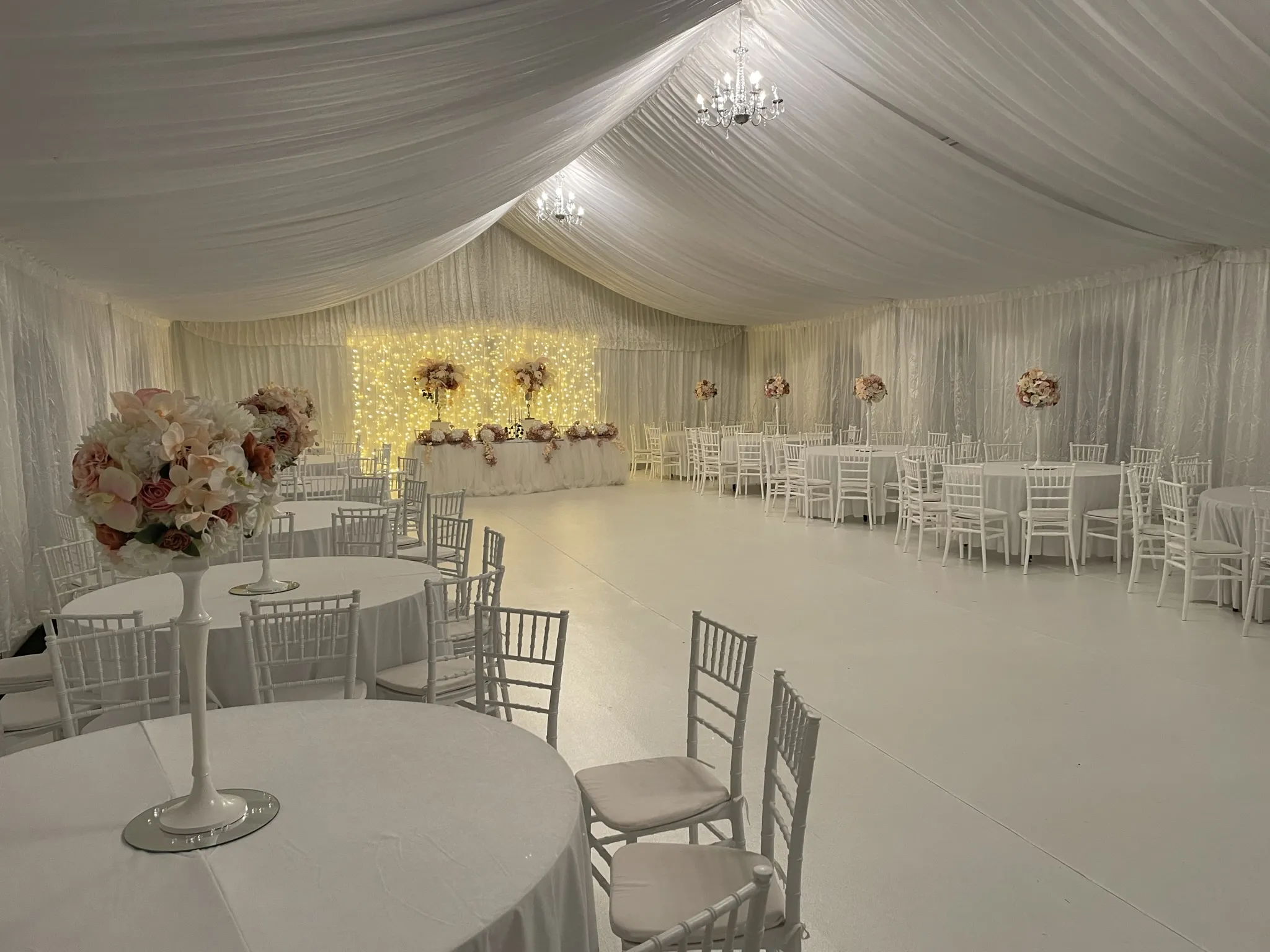 Detalji unutarnjeg uređenja šatora